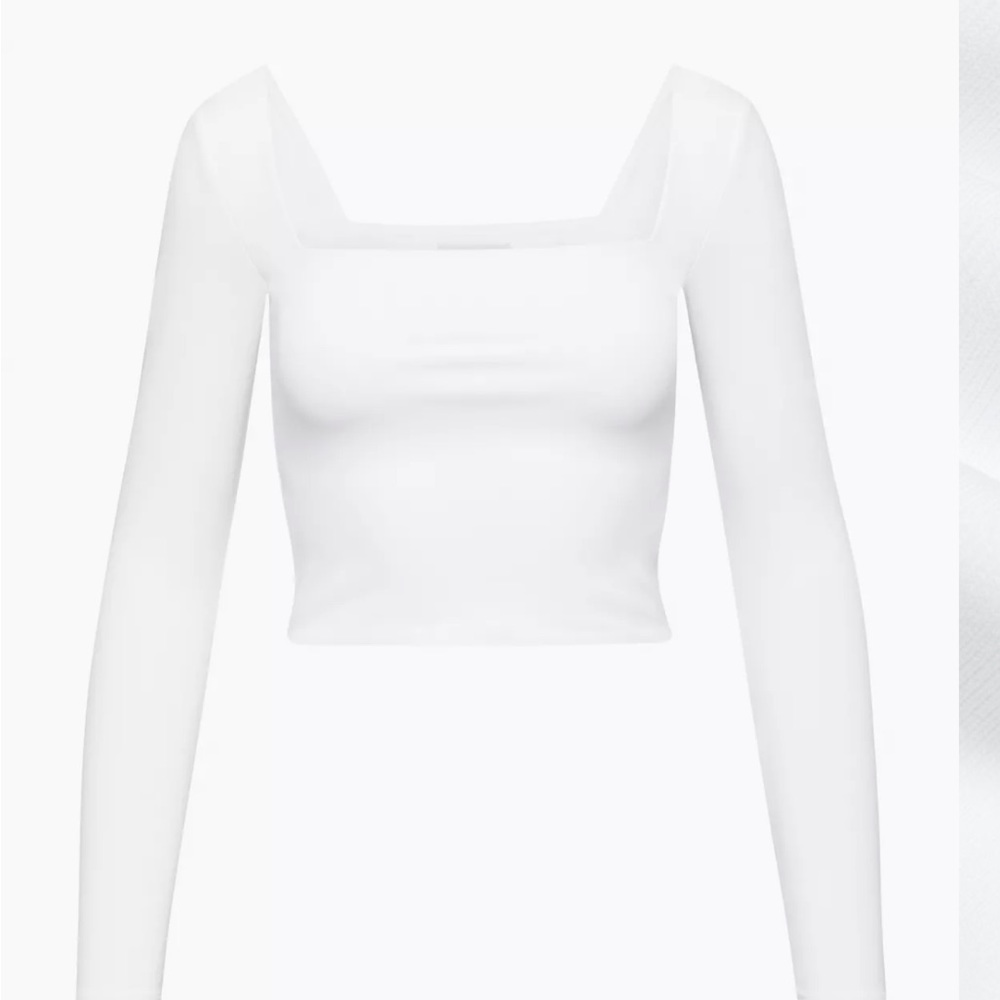 aritzia cropped contour long sleeve